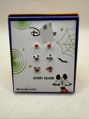 NWT Disney Halloween Earrings Set Stud Silver Played Collectible Pumpkin Mickey